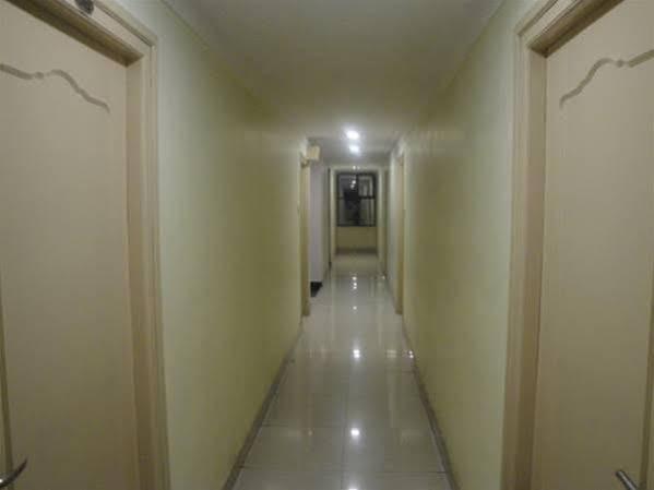 Oyo Hotel Lakshmi Paradise Βιζαχαπατνάμ Εξωτερικό φωτογραφία