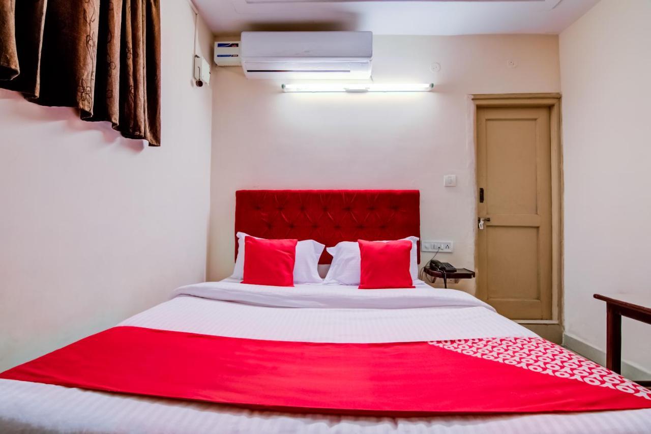 Oyo Hotel Lakshmi Paradise Βιζαχαπατνάμ Εξωτερικό φωτογραφία