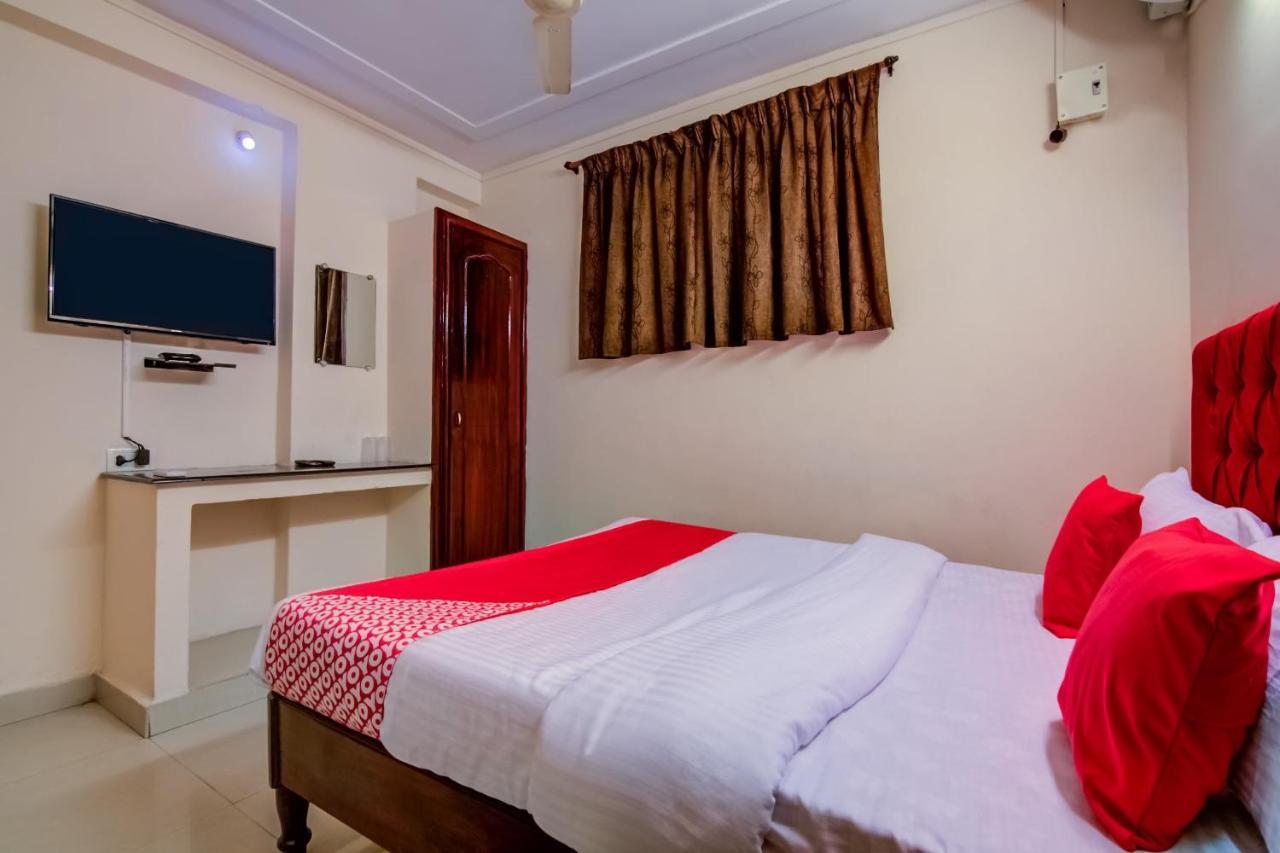 Oyo Hotel Lakshmi Paradise Βιζαχαπατνάμ Εξωτερικό φωτογραφία