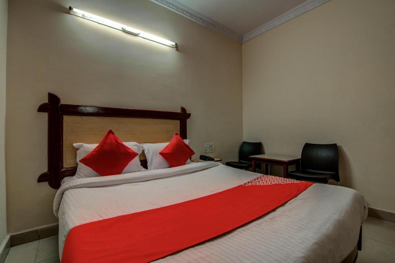 Oyo Hotel Lakshmi Paradise Βιζαχαπατνάμ Εξωτερικό φωτογραφία