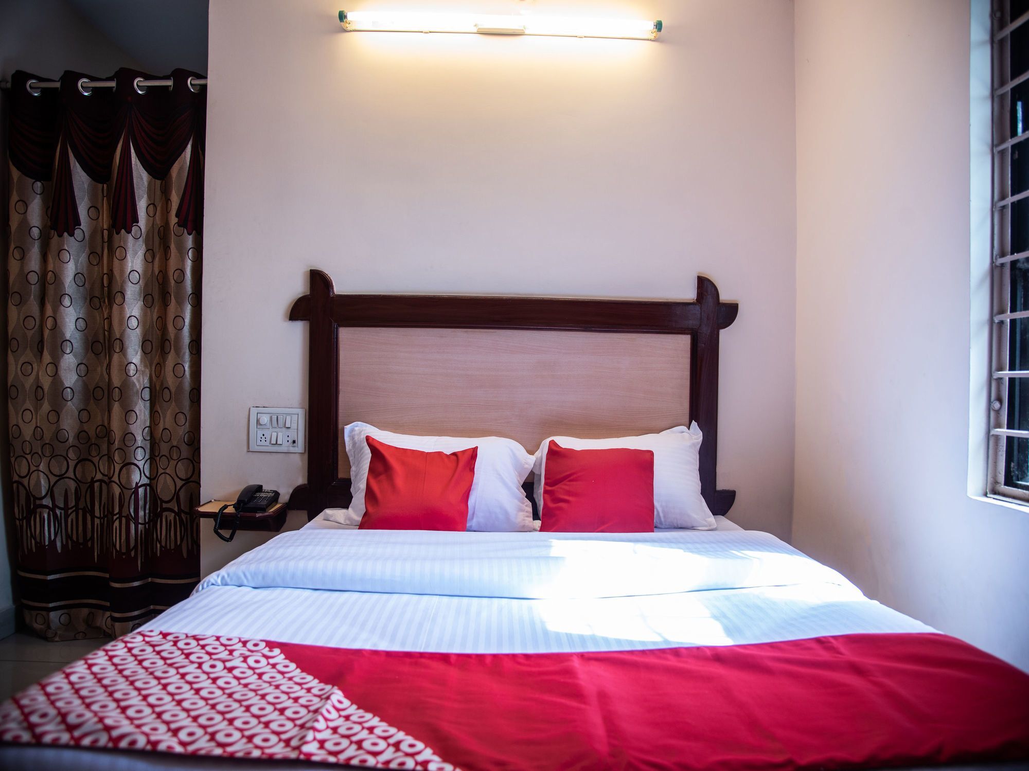 Oyo Hotel Lakshmi Paradise Βιζαχαπατνάμ Εξωτερικό φωτογραφία